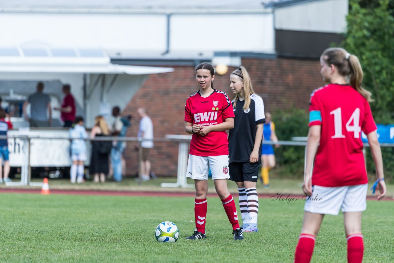 Bild 201 - Loewinnen-Cup